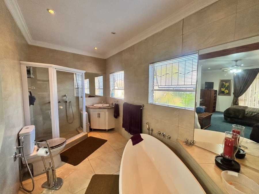 4 Bedroom Property for Sale in Baillie Park North West